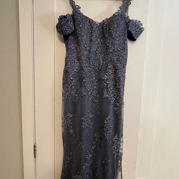 Mother of the bride gown - Picture 1 of 1